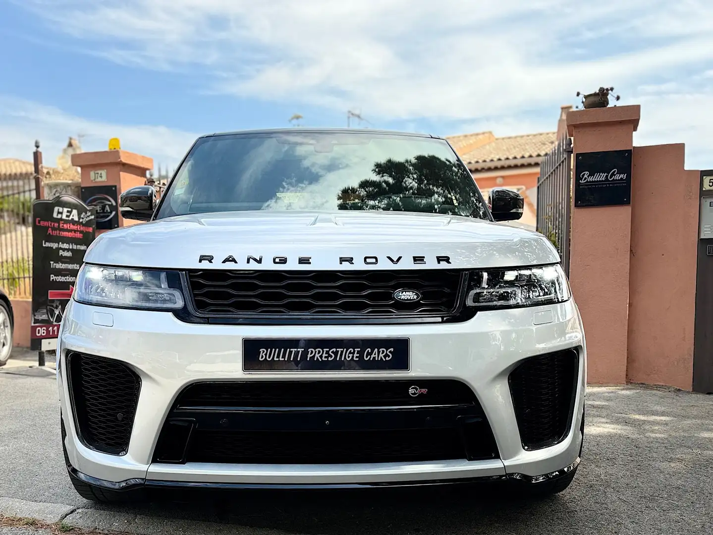 Land Rover Range Rover Sport Mark VI V8 S/C 5.0L 575ch SVR Gris - 1