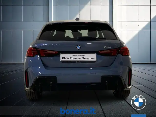BMW 1 Series view 7