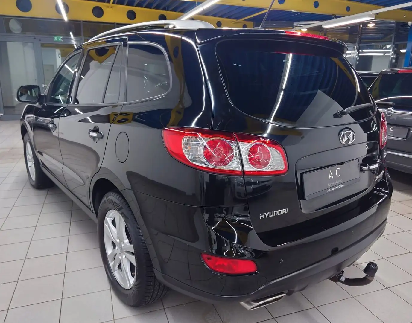 Hyundai SANTA FE 2.2 CRDi Premium,Automatik,Leder,1.Hand Noir - 2