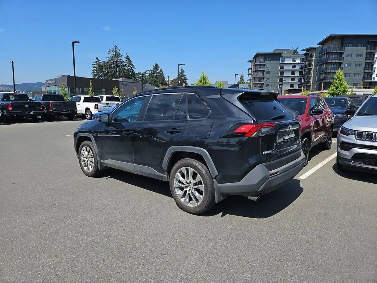 Toyota RAV 4 снимка Toyota RAV 4