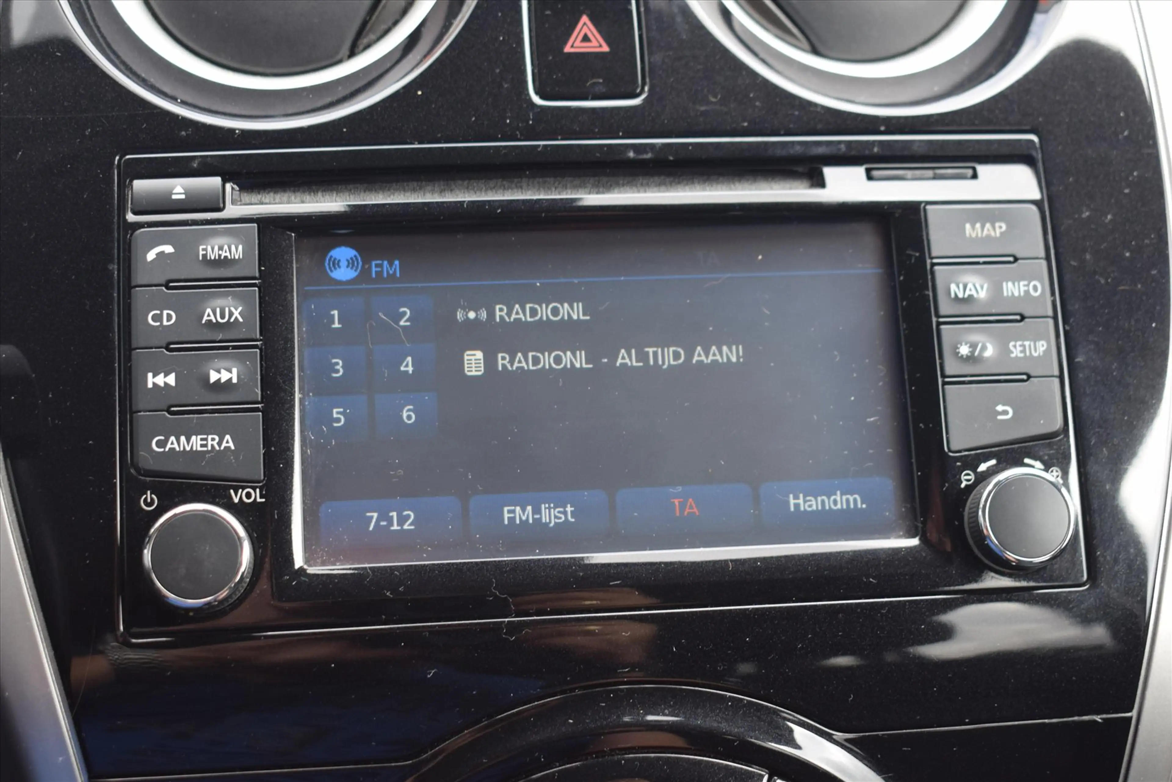 Nissan Note 1.2 98pk DIG-S Connect Edition + Sportspack — photo 7