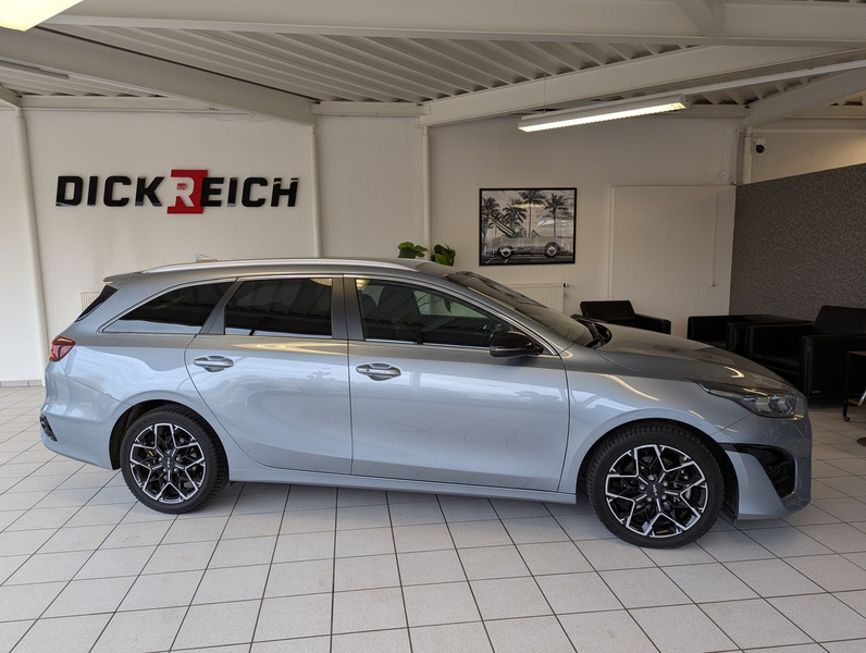 Kia Ceed / cee'd GT Line SW LED JBL Cam 7Jahr — photo 8