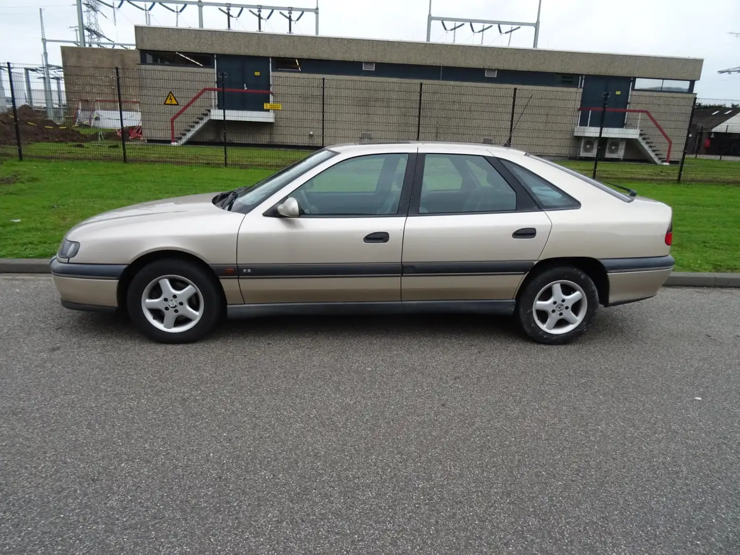 Renault Safrane 2.5 RXT automaat Braun - 2