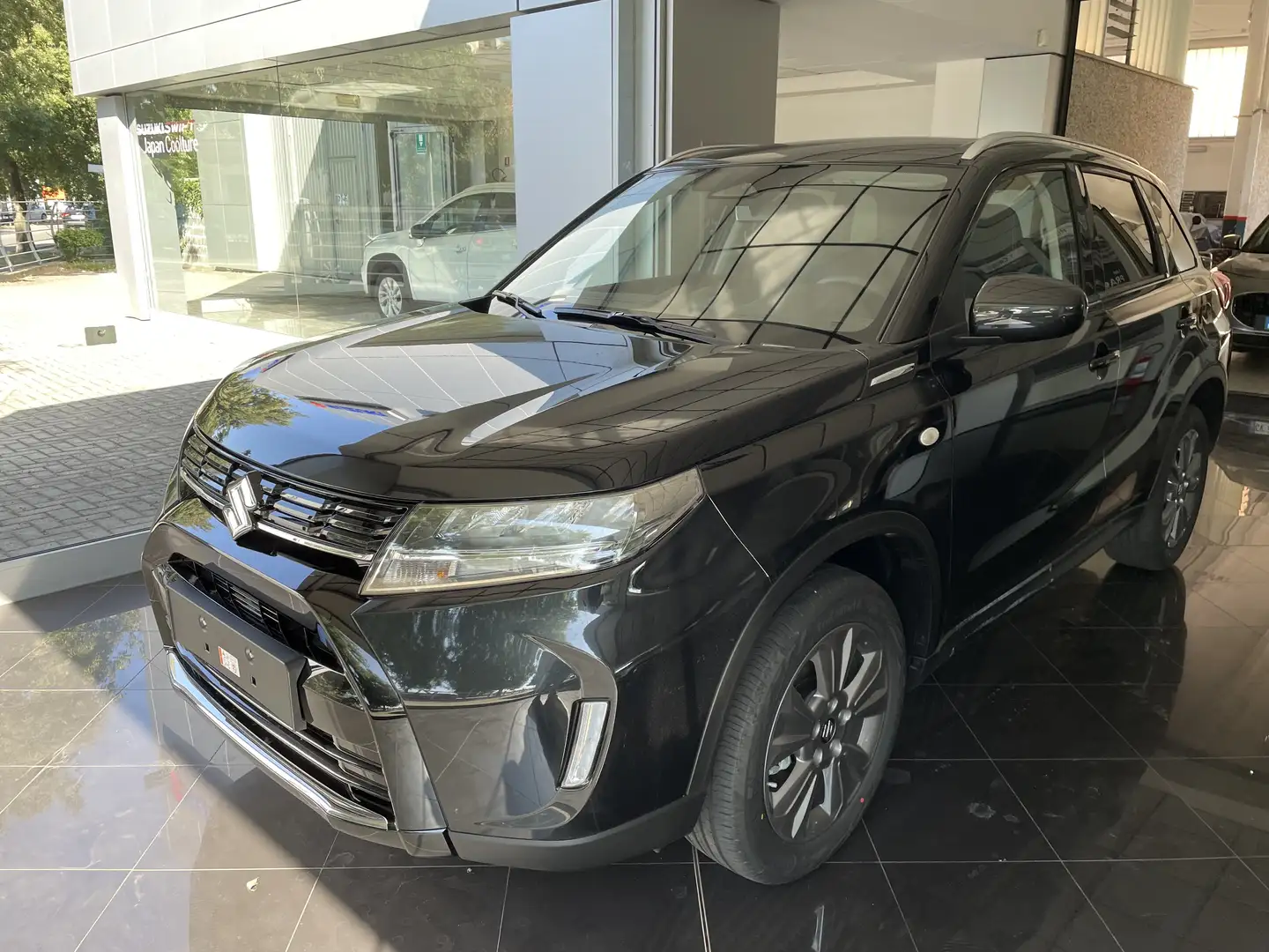 Suzuki Vitara Vitara 1.4h Cool+ 2wd 129cv Zwart - 1