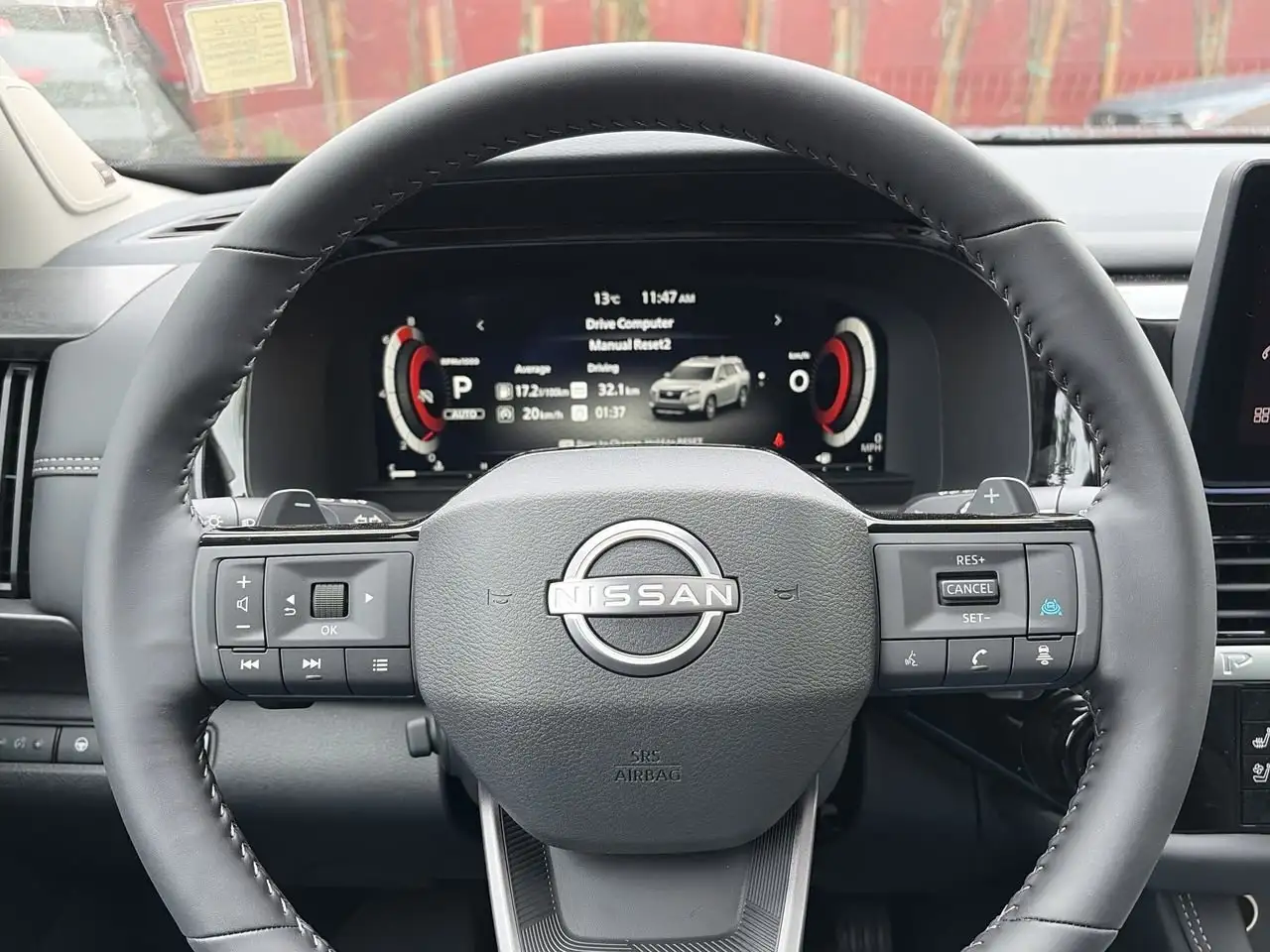 Nissan Pathfinder fotografie Nissan Pathfinder