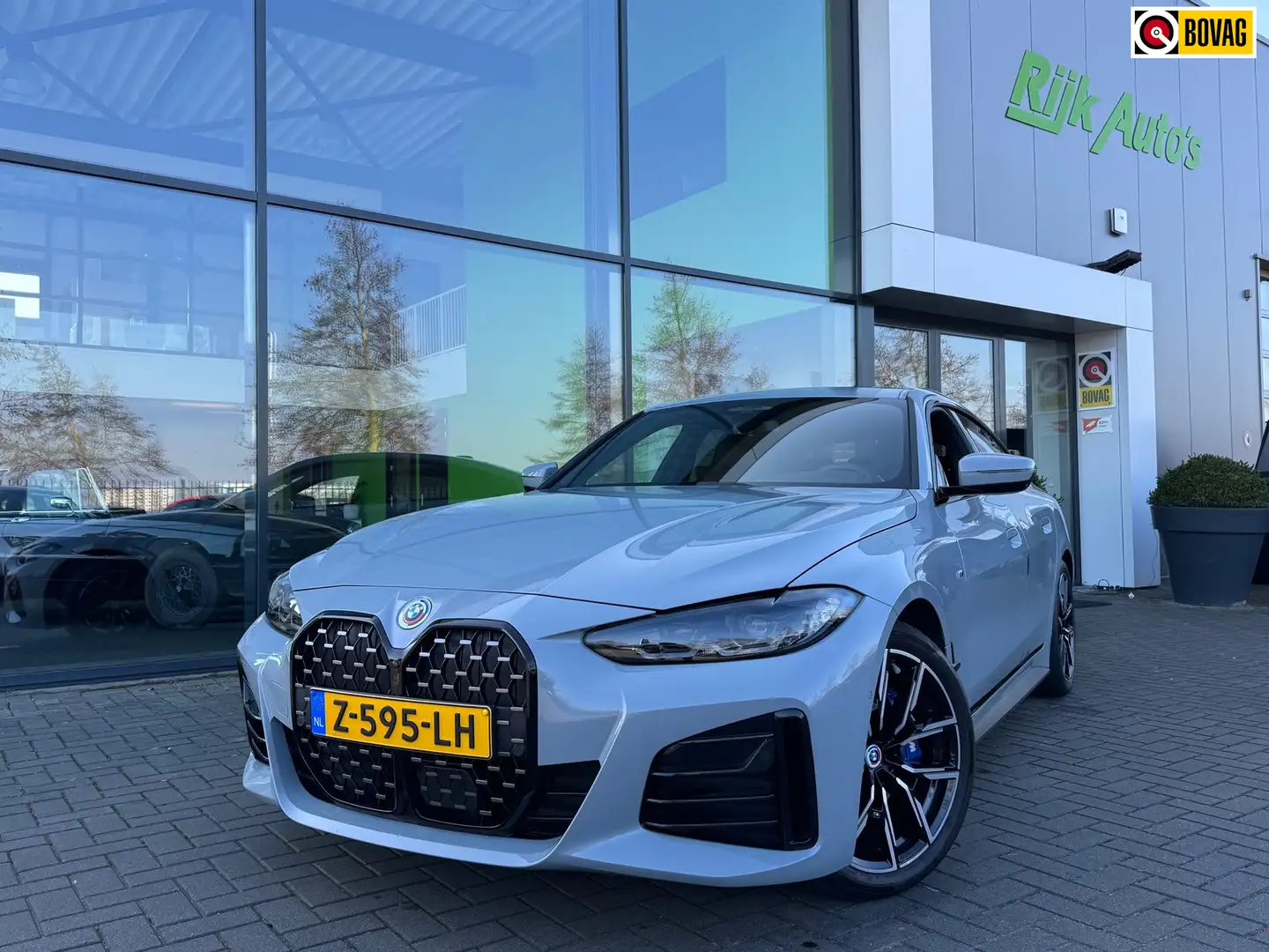 BMW 430 4-serie Gran Coupé 430i High Executive * M Sport P Grijs - 1