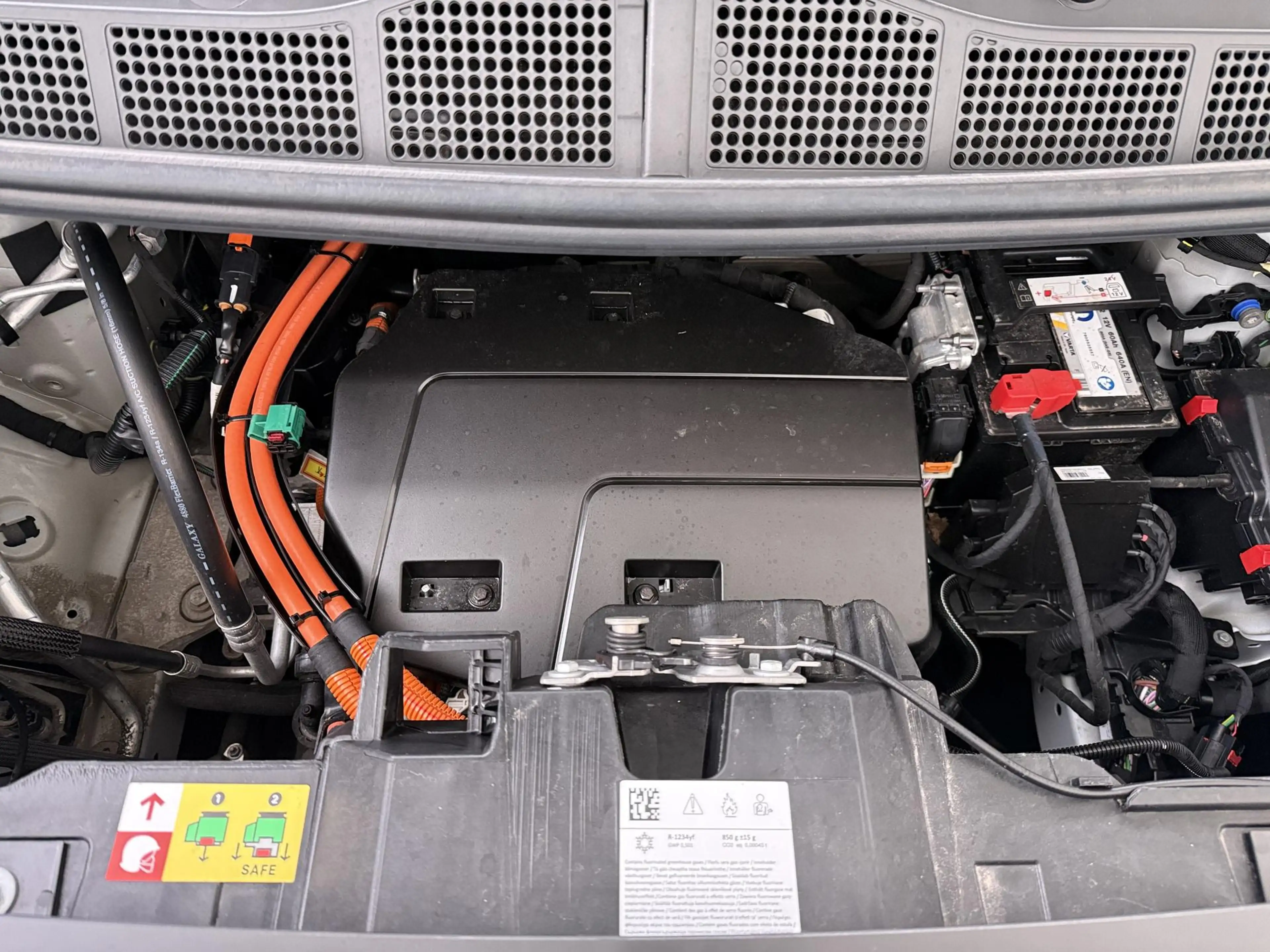 Peugeot e-Expert Long 75 kWh L3 SOH 95% | CAMERA | NAVIGATIE | BTW — photo 13