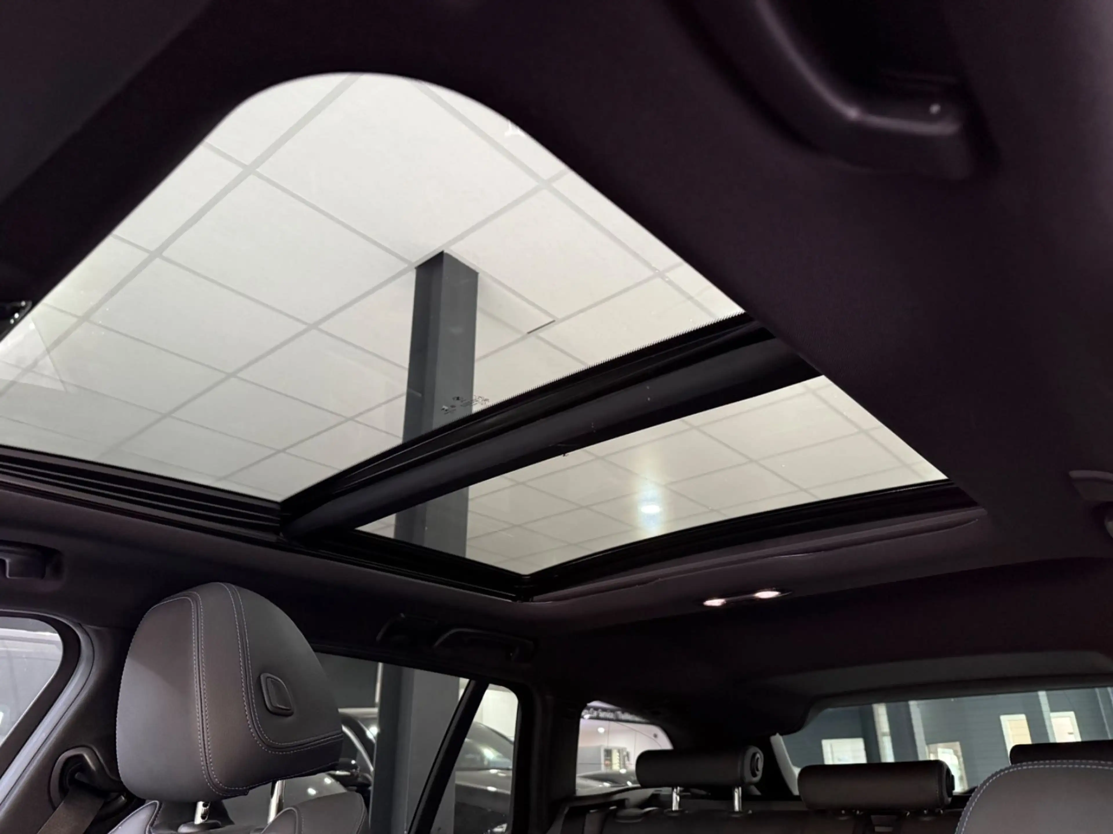 BMW 330 e Touring*M-PAKET*PANO*ACC*LASER*AHK*KAMERA* — photo 8