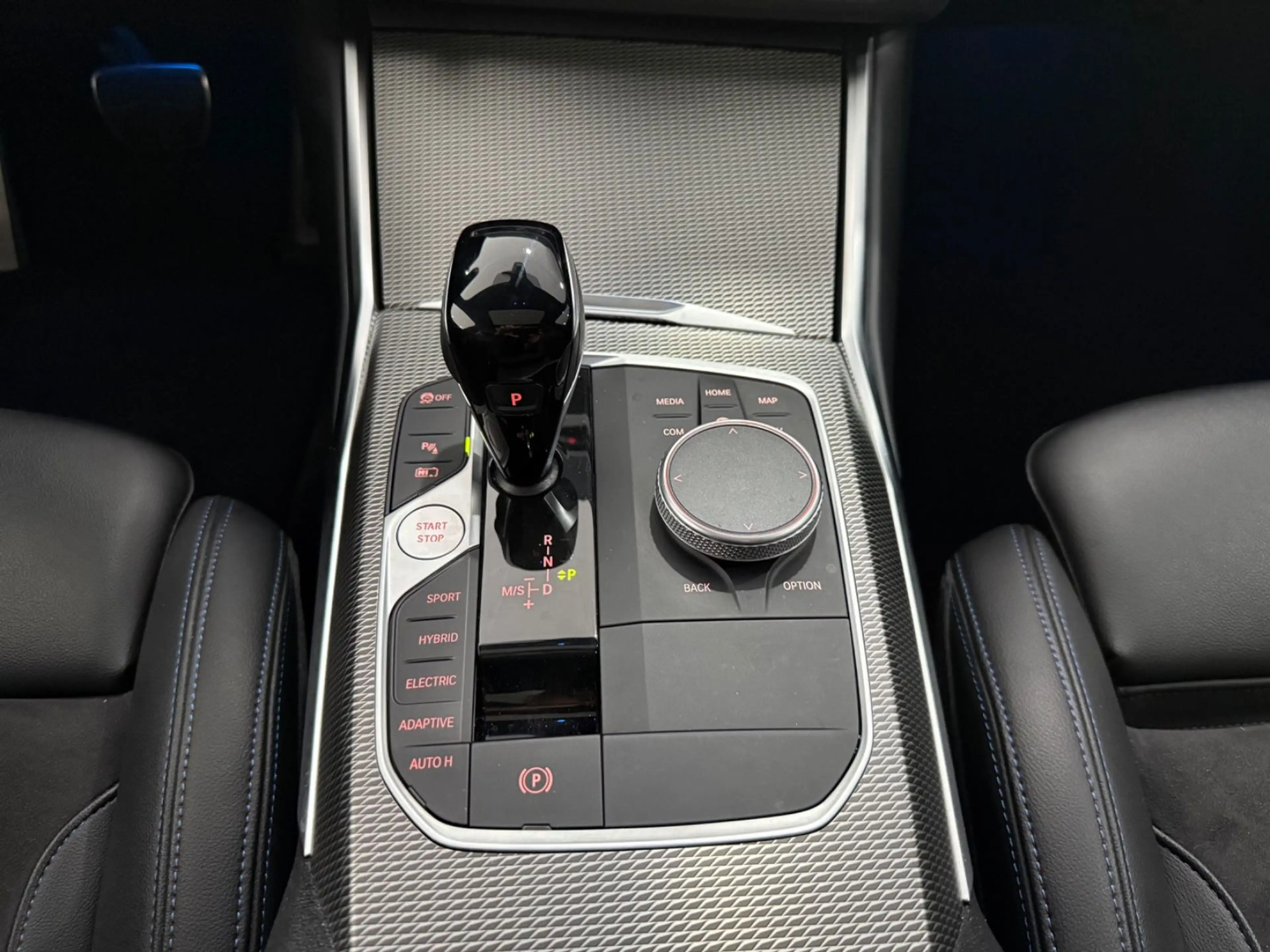 BMW 330 e Touring*M-PAKET*PANO*ACC*LASER*AHK*KAMERA* — photo 13
