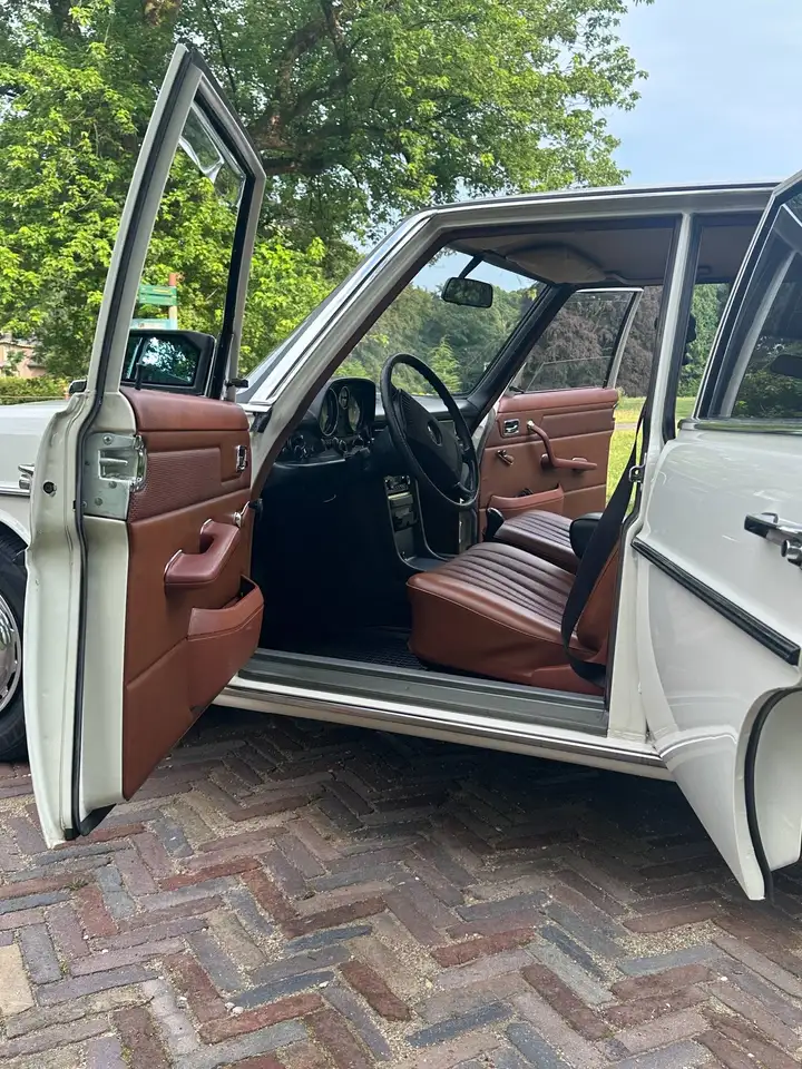 Mercedes-Benz 240 W115 240 D, foto 7