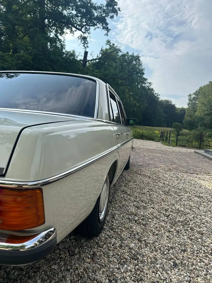 Mercedes-Benz 240 W115 240 D, foto 8