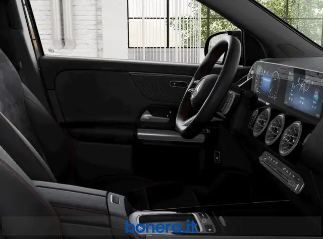 Mercedes-Benz Gla view 7