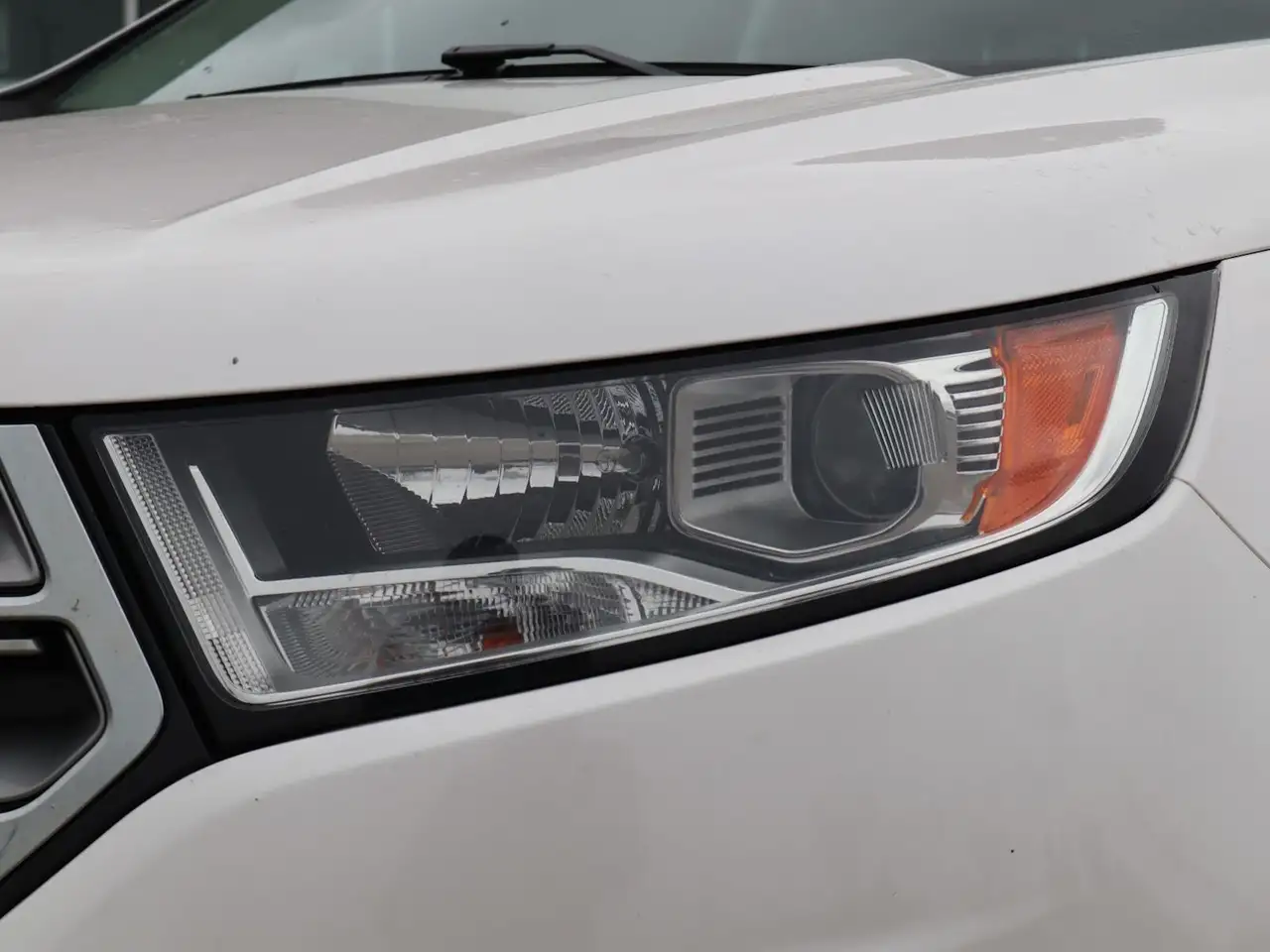 Ford Edge снимка Ford Edge