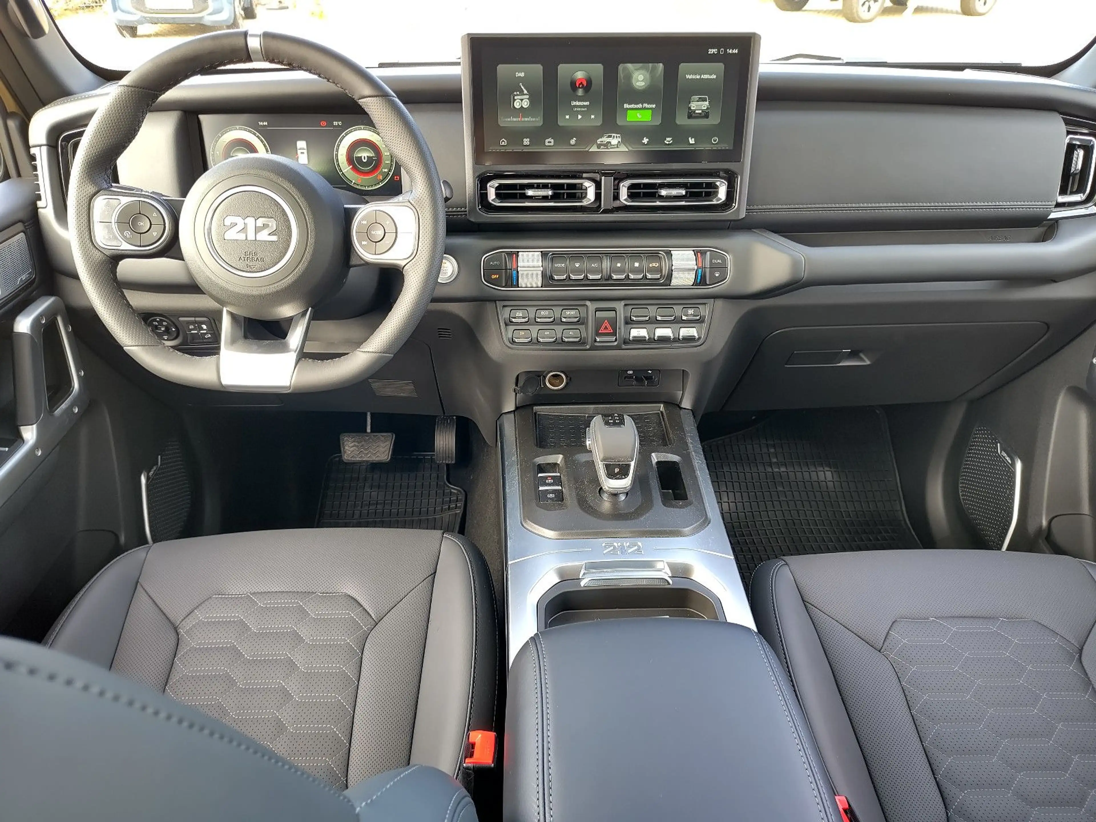 BAW 212 Leder/Seilwinde/LED/4WD/AT... — photo 9