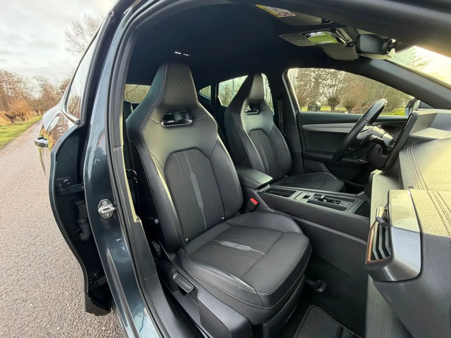 CUPRA Formentor 1.4 e-Hybrid VZ Performance / Automaat / Clima / C Grau - 2