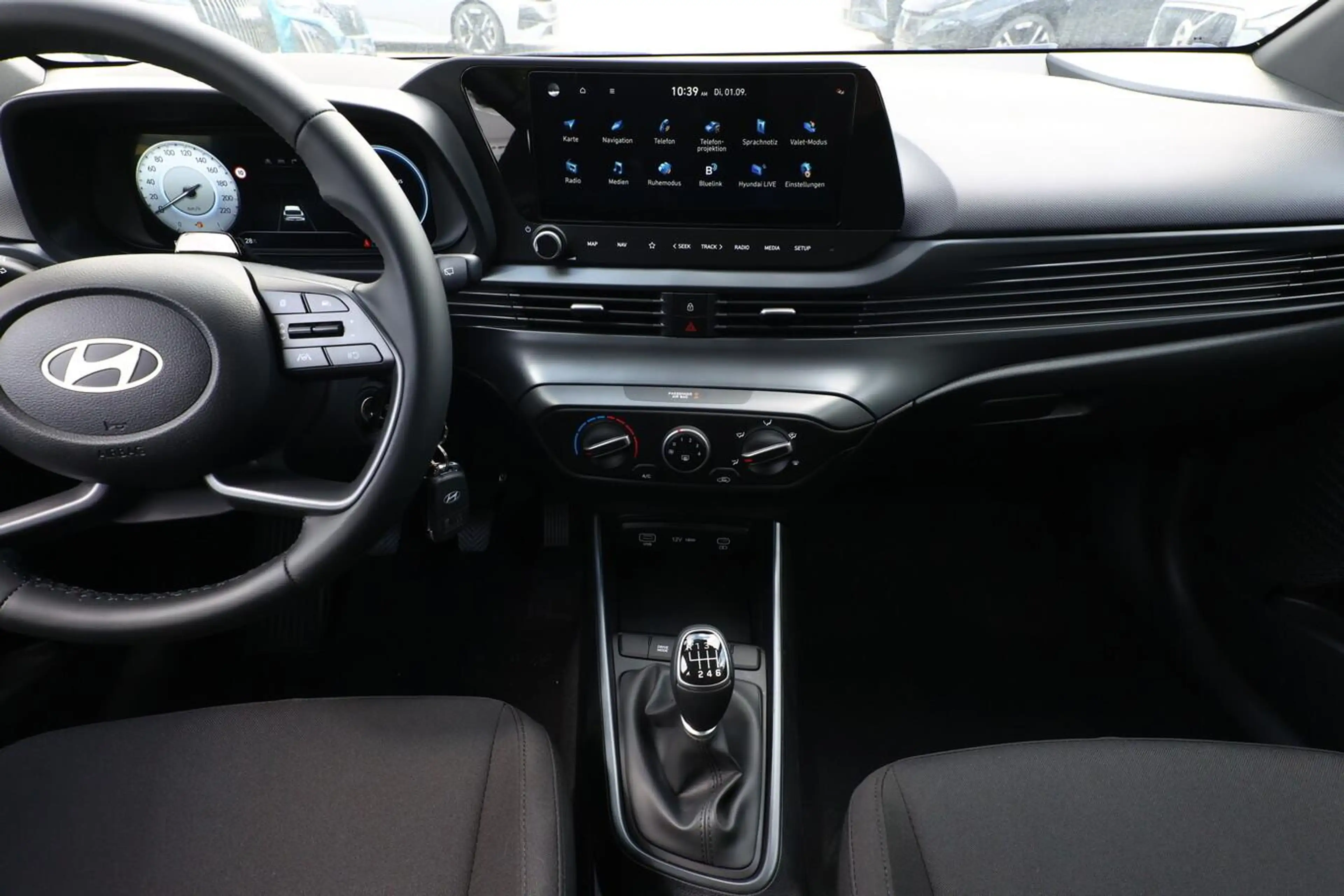 Hyundai i20 Blackline Blackl Nav CarPlay 16Z StyleP Temp Ka... — photo 8