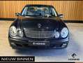 Mercedes-Benz E 240 Elegance Automaat. Youngtimer. BTW auto met slecht Schwarz - thumbnail 2