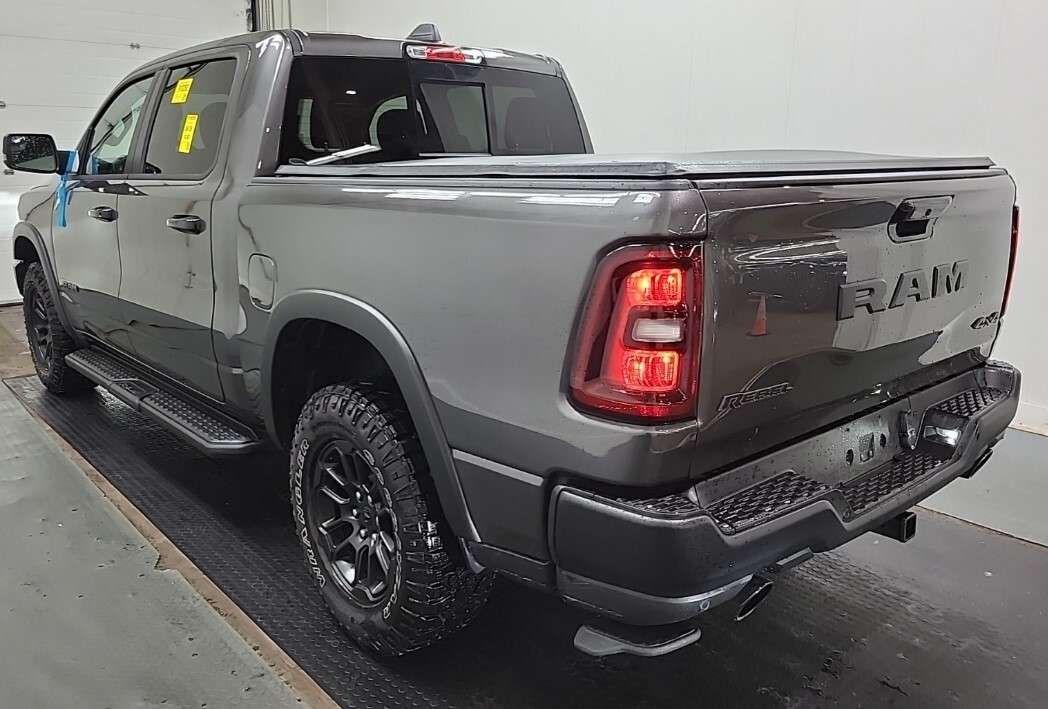 2026 RAM 1500 Rebel 4x4 Crew Cab, REBEL LEVEL 2 EQUIPMENT, BED U — photo 1