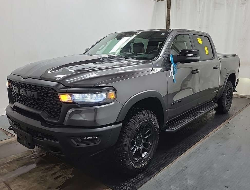 2026 RAM 1500 Rebel 4x4 Crew Cab, REBEL LEVEL 2 EQUIPMENT, BED U — photo 1