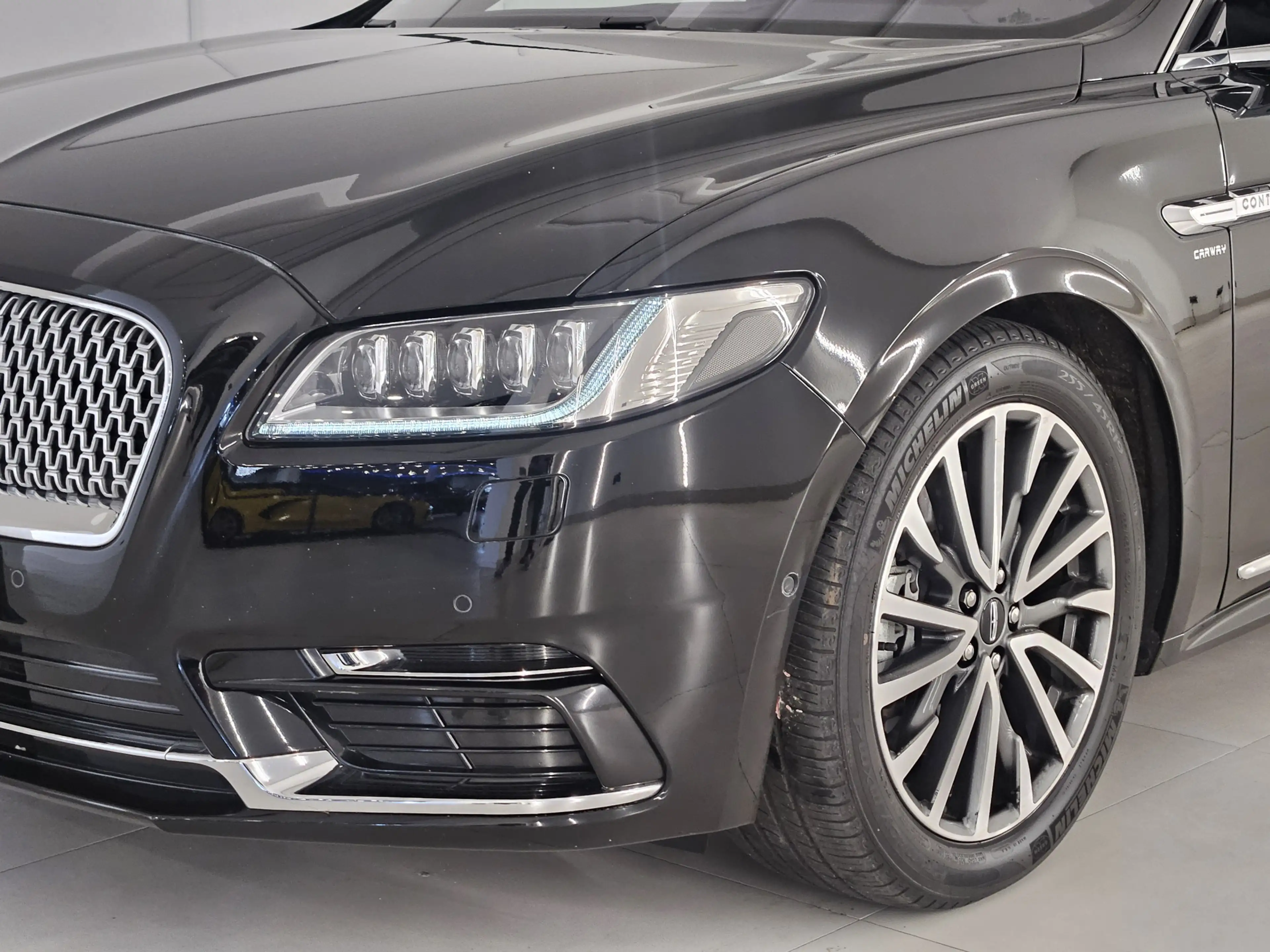 Lincoln Continental Reserve Massage Softclose HUD ACC — photo 12