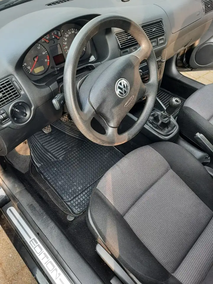 Volkswagen Golf 1.6, foto 4