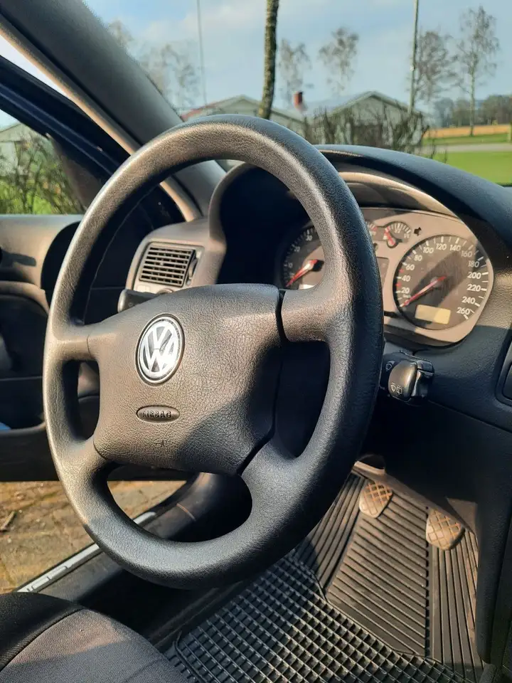 Volkswagen Golf 1.6, foto 6
