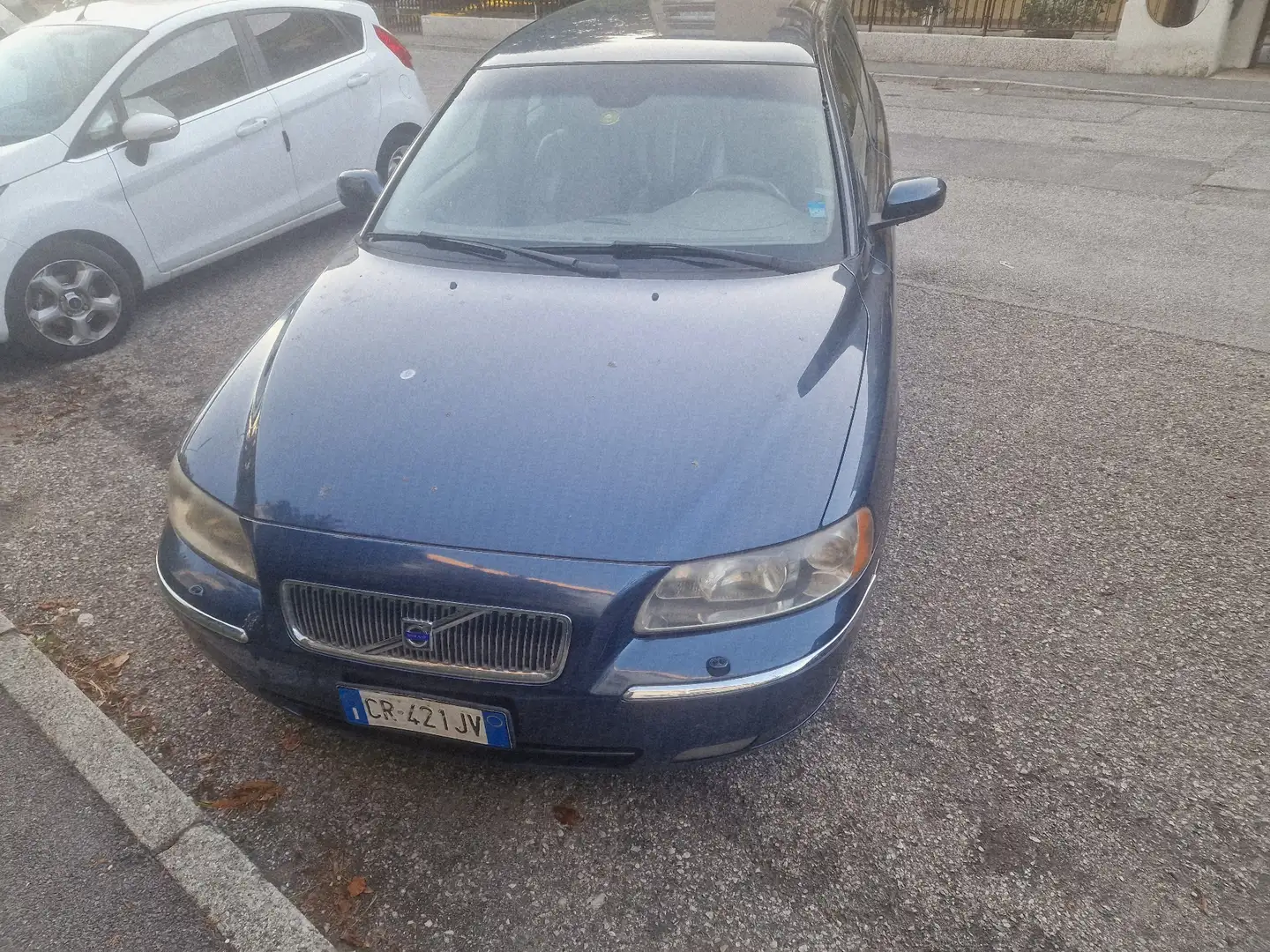 Volvo V70 2.4 d5 - 2