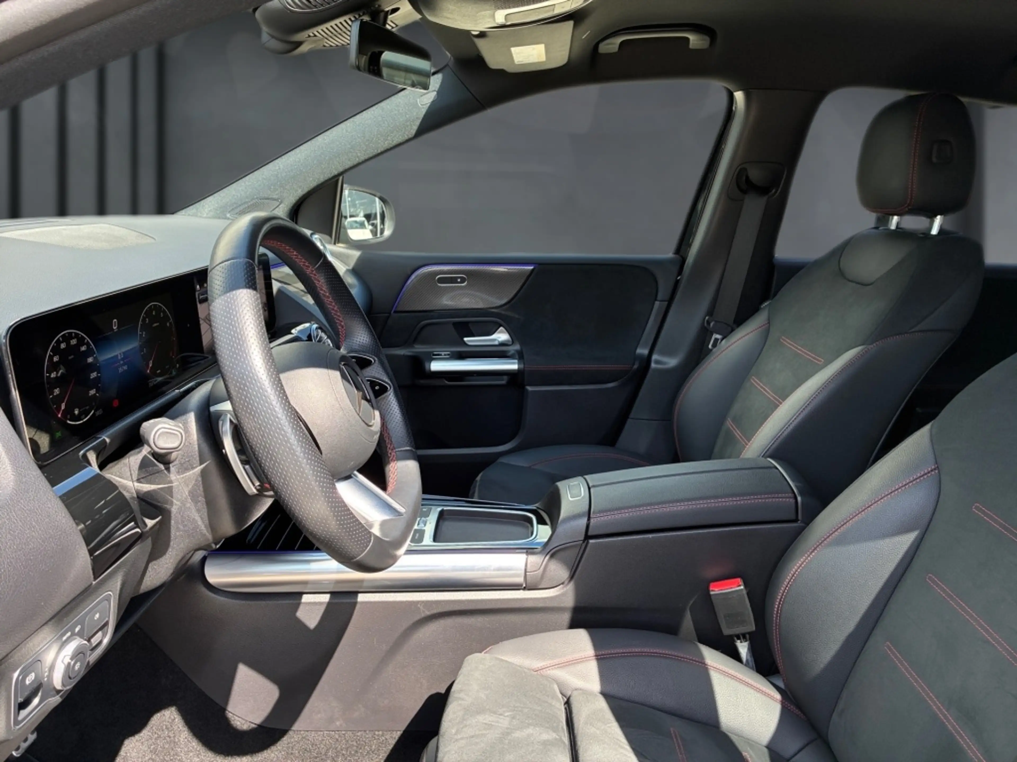 Mercedes-Benz B 200 +AMG+MBUX+KAMERA+AHK+NAVI+Ambiente+AUT+SHZ — photo 6