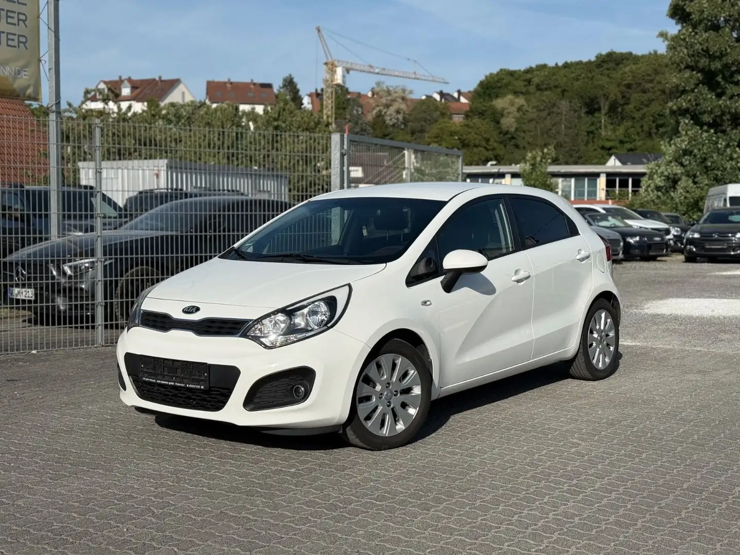 Kia Rio Dream Team 1.2i Klimaaut. LK+SHZ PDC Tüv Neu Blanco - 1