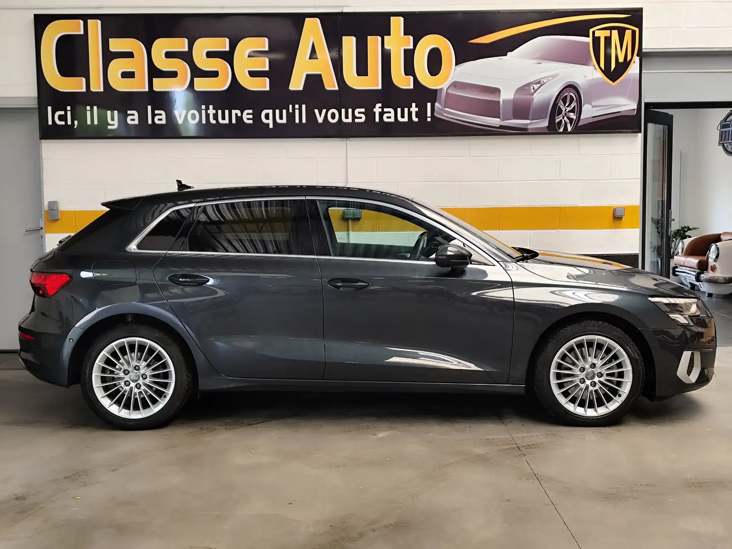Audi A3 Sportback 35 TDI 150ch S Tronic 7 Garantie 12 mois Gris - 2