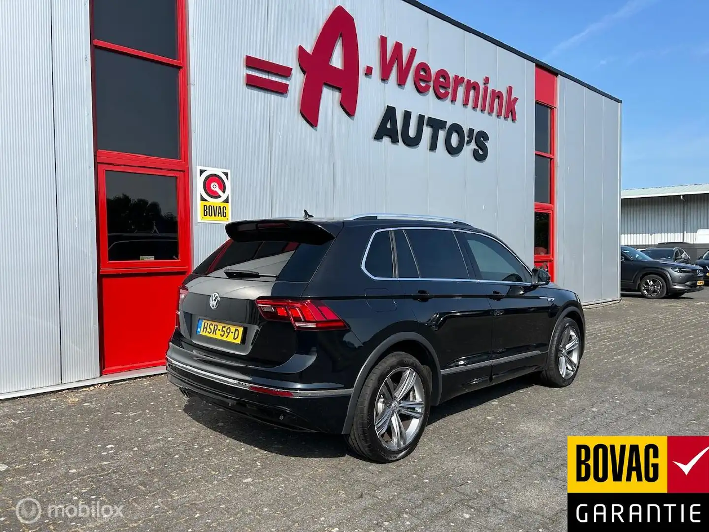 Volkswagen Tiguan 1.5 TSI ACT R-line Business Zwart - 2