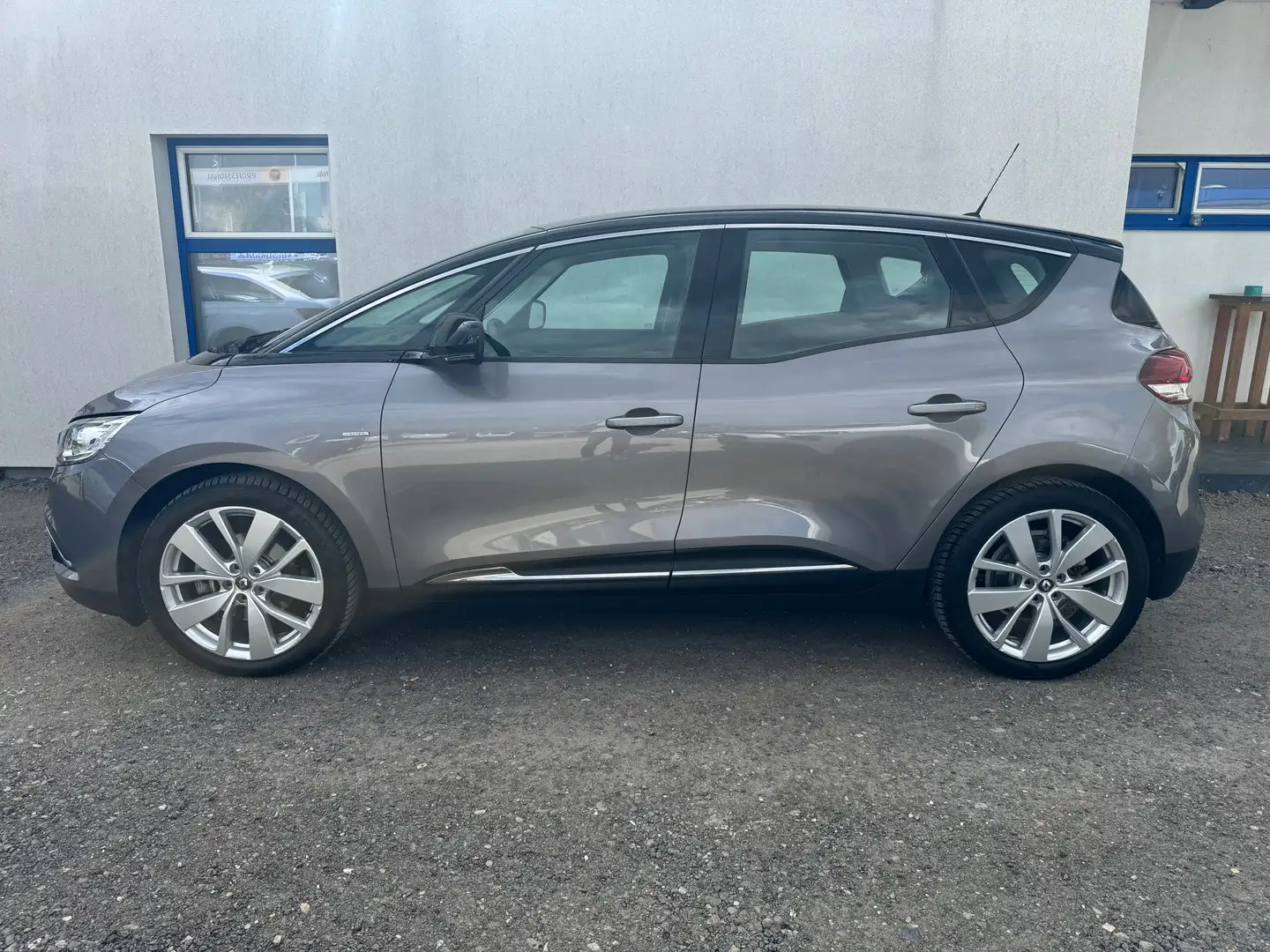 Renault Scenic Limited Grau - 2