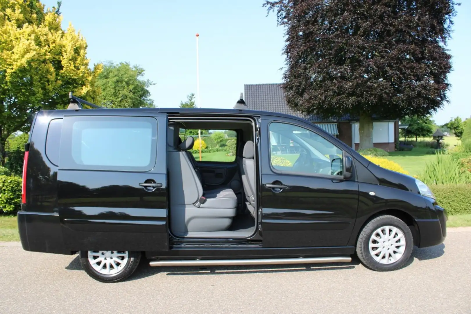 Peugeot Expert 2.0HDi 128pk Lang Dubbel Cabine airco/navi/cruise/ Zwart - 2