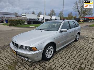 5-serie Touring 520i 6 cilinder 2.0 Airco Bj:2002