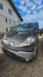 Trafic Grand Black Edition 2,0 dCi 115 DPF Aut. Black Edition