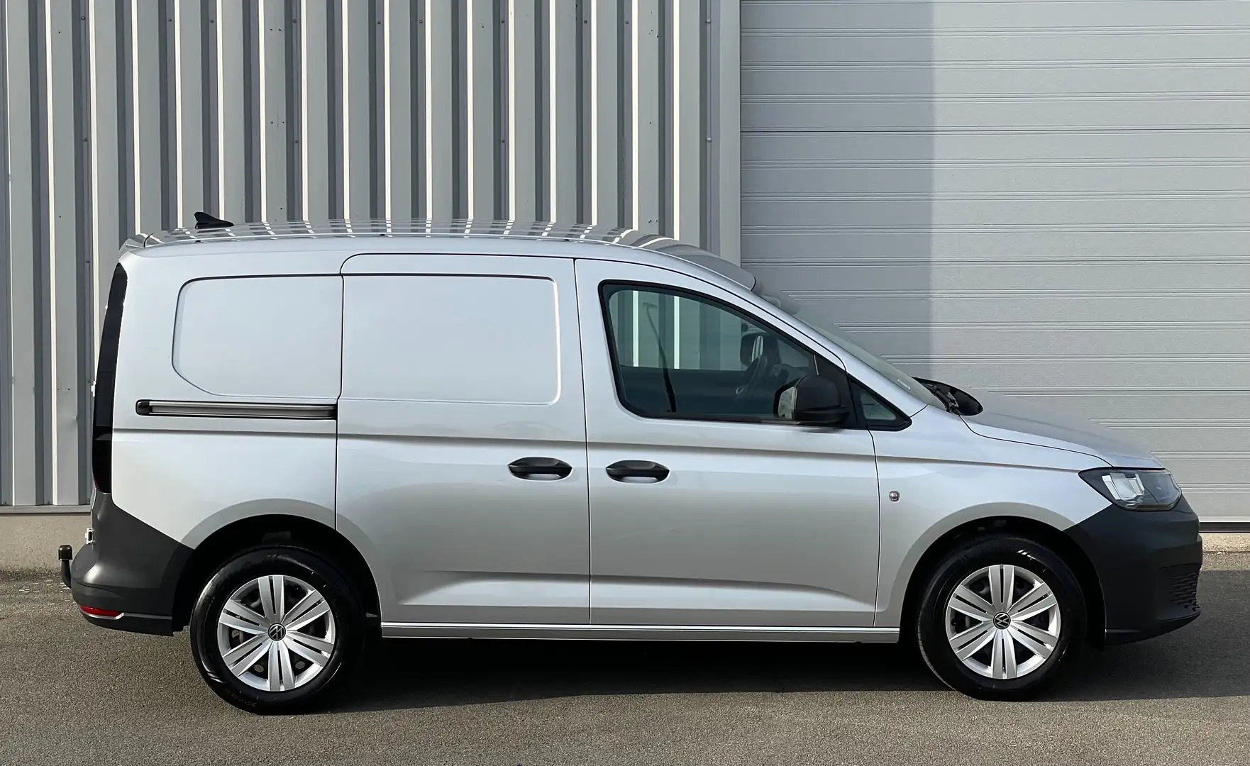 Volkswagen Caddy 2.0 TDi DSG - 1st Owner - Immaculate Condition Argent - 2