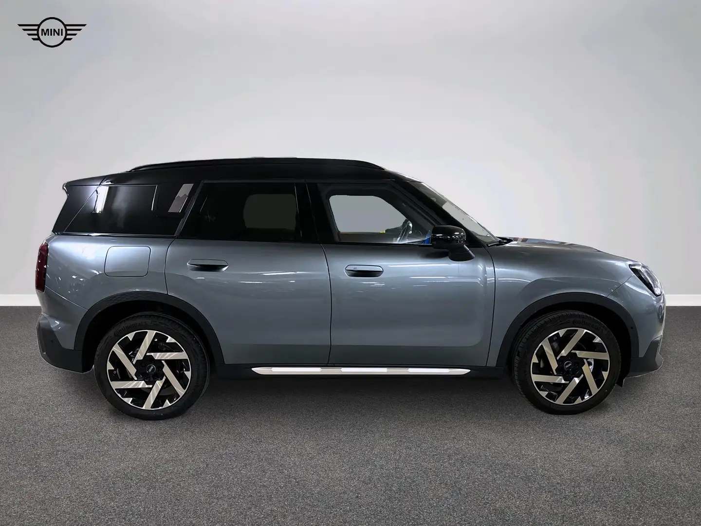 MINI Countryman C Favoured Grün - 2