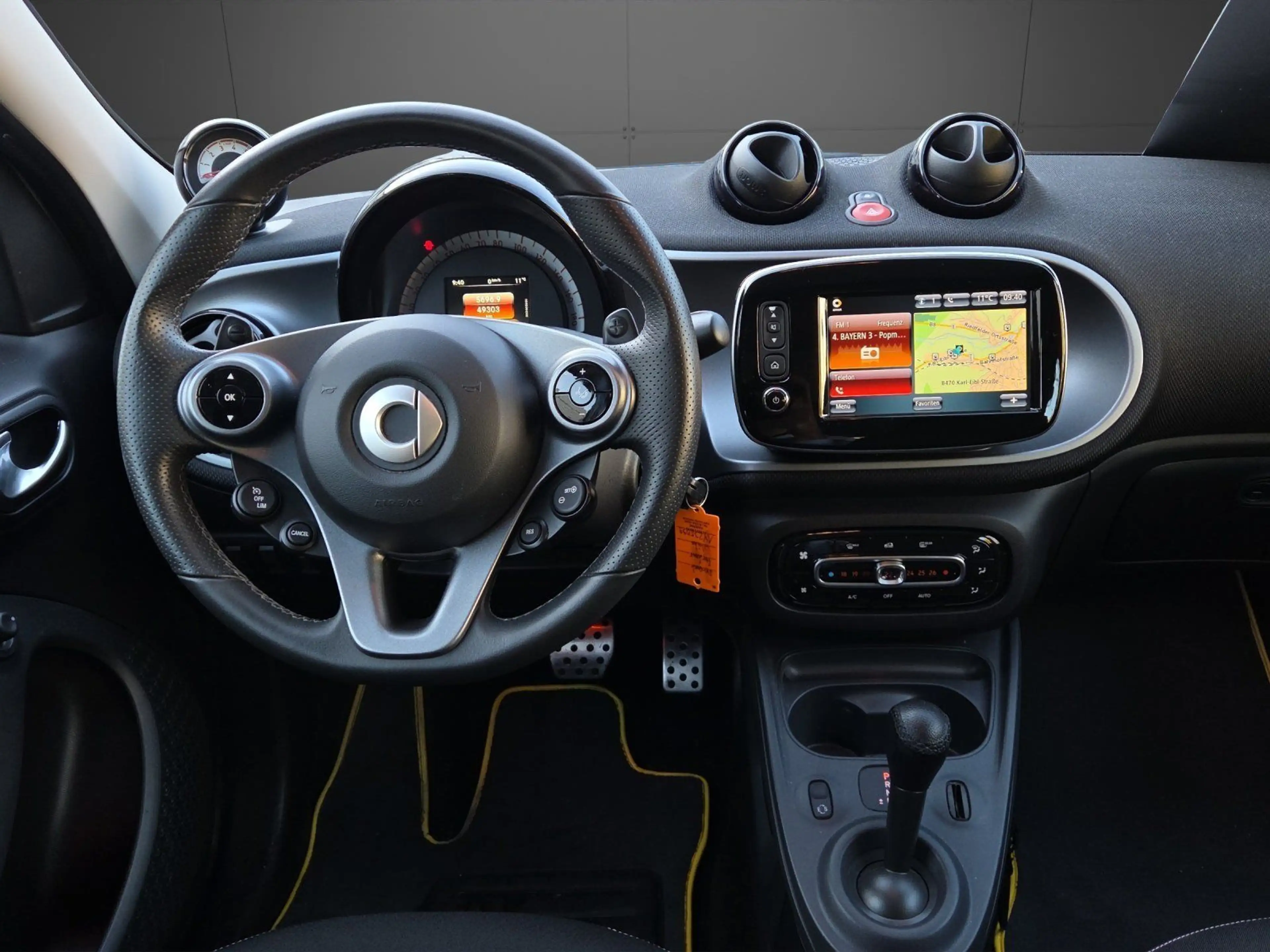 smart forFour passion+KAMERA+PANO+SHZ+NAVI+SMART — photo 6