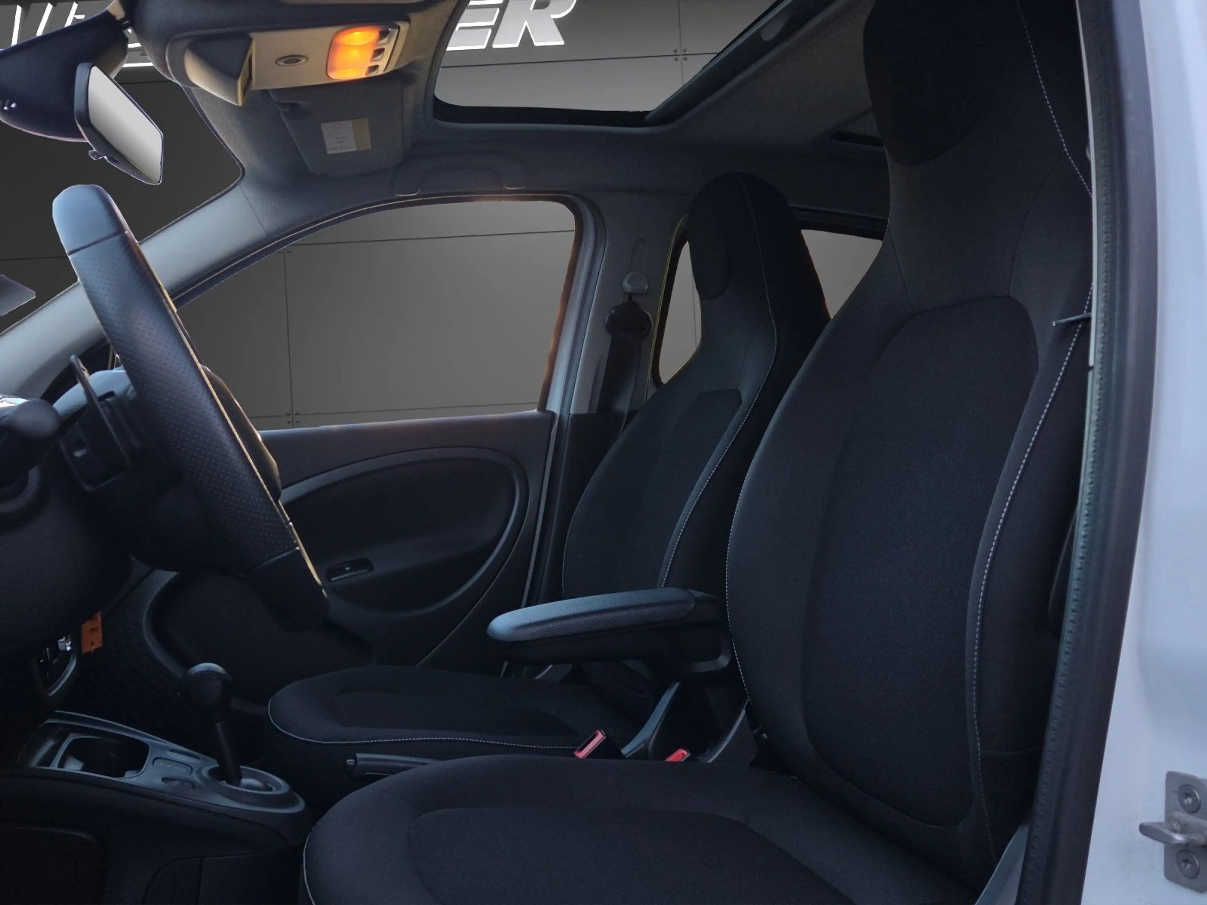 smart forFour passion+KAMERA+PANO+SHZ+NAVI+SMART — photo 8