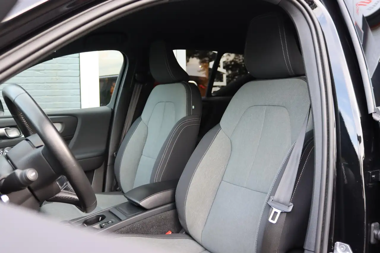 Volvo XC40 2.0 B4 Momentum Business Camera, Stoel/Stuurverwar, миниатюра 30