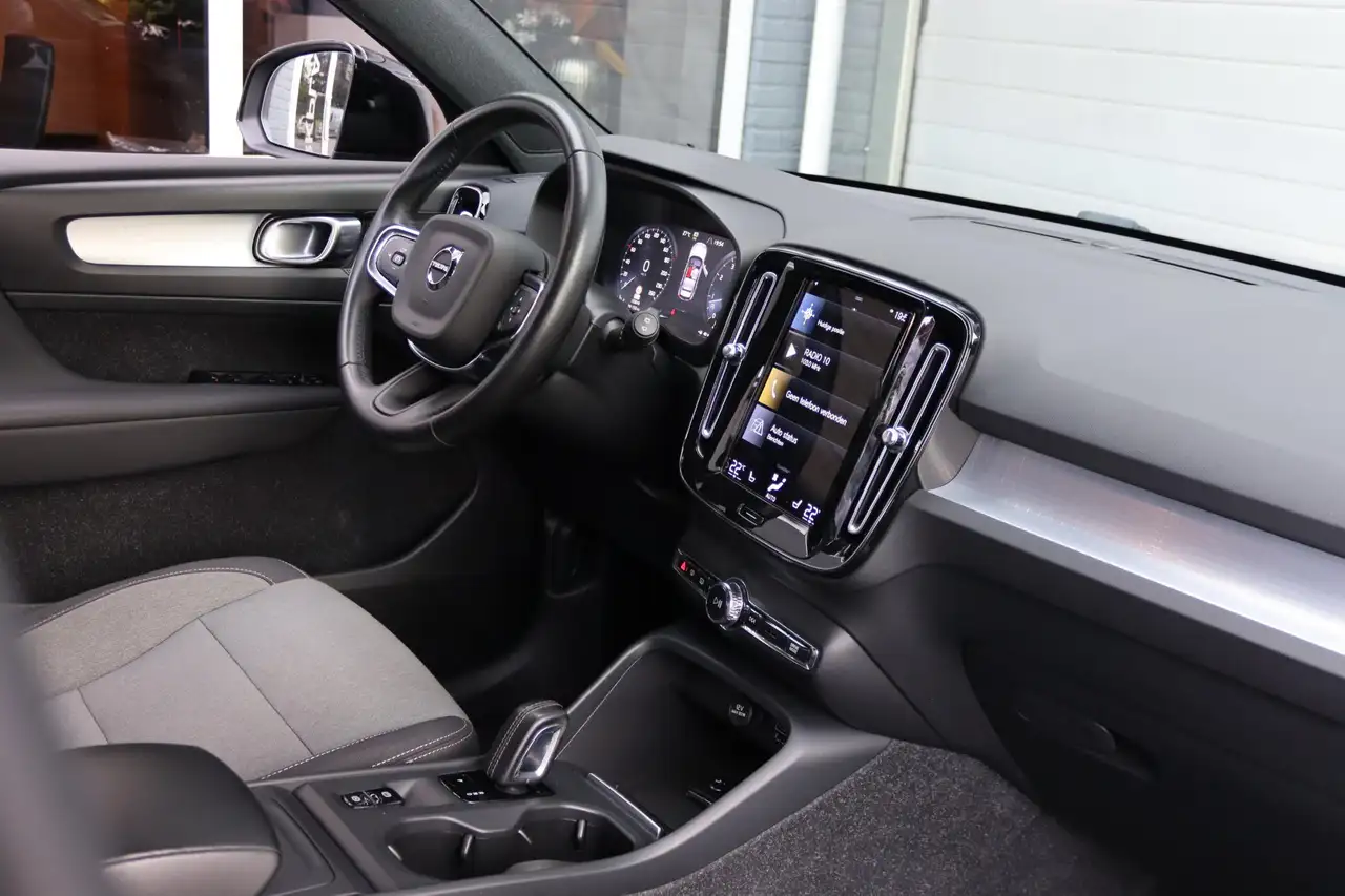 Volvo XC40 2.0 B4 Momentum Business Camera, Stoel/Stuurverwar, миниатюра 28