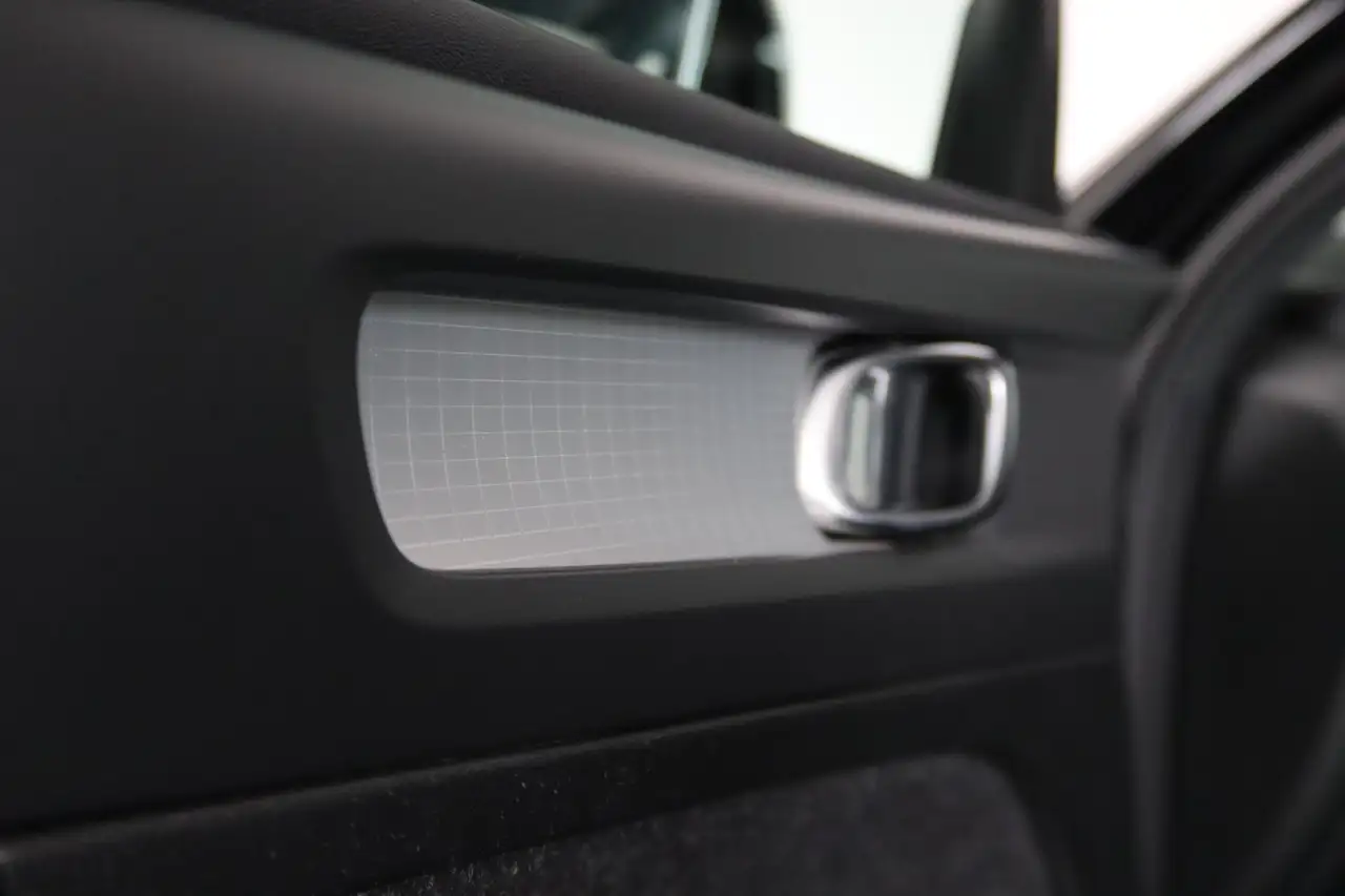 Volvo XC40 2.0 B4 Momentum Business Camera, Stoel/Stuurverwar, миниатюра 27