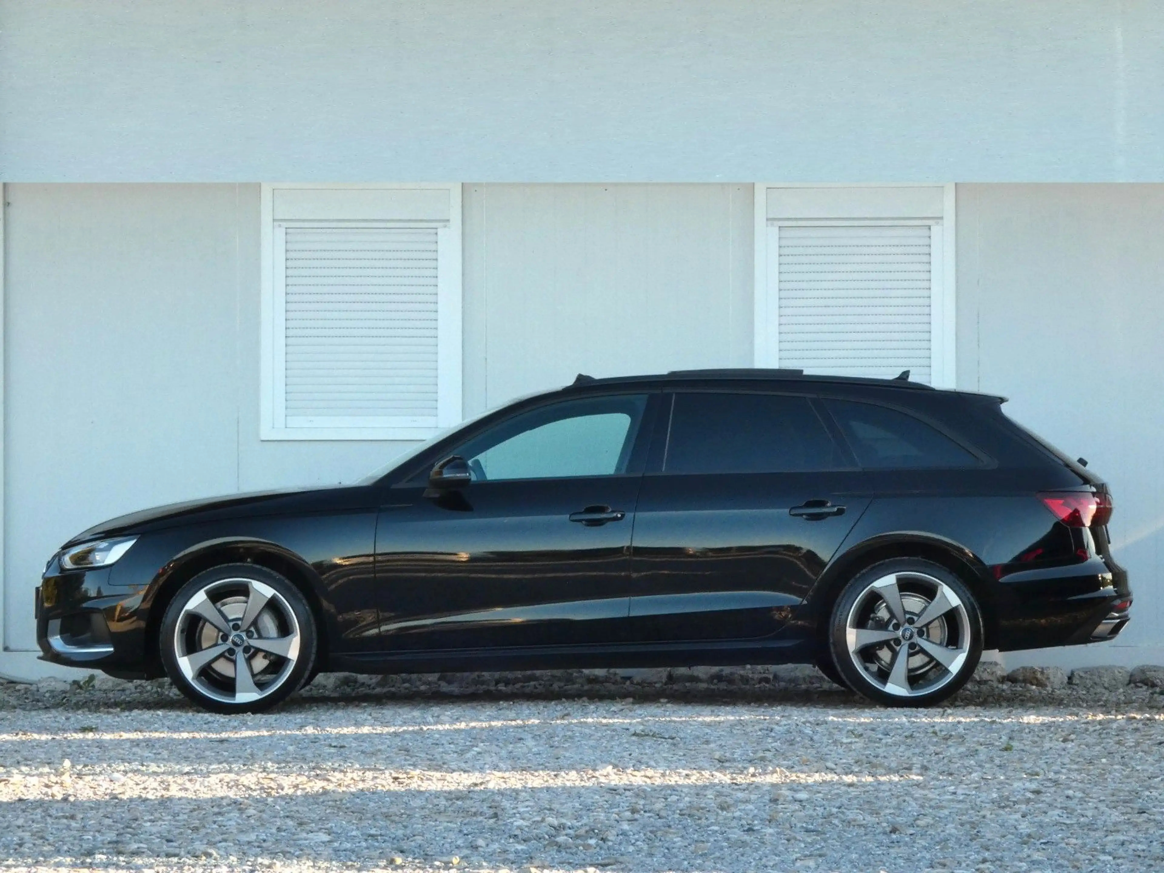 Audi A4 Avant 40 TDI quattro PANO/KAM/AMBIENT/VIRTUAL — photo 6