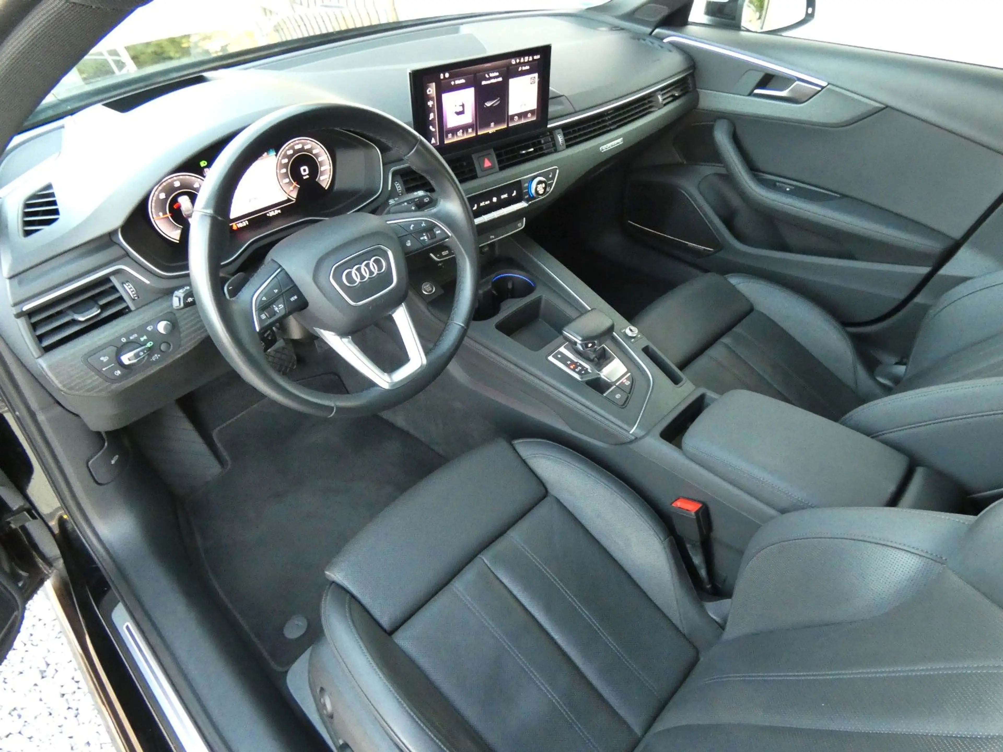 Audi A4 Avant 40 TDI quattro PANO/KAM/AMBIENT/VIRTUAL — photo 13