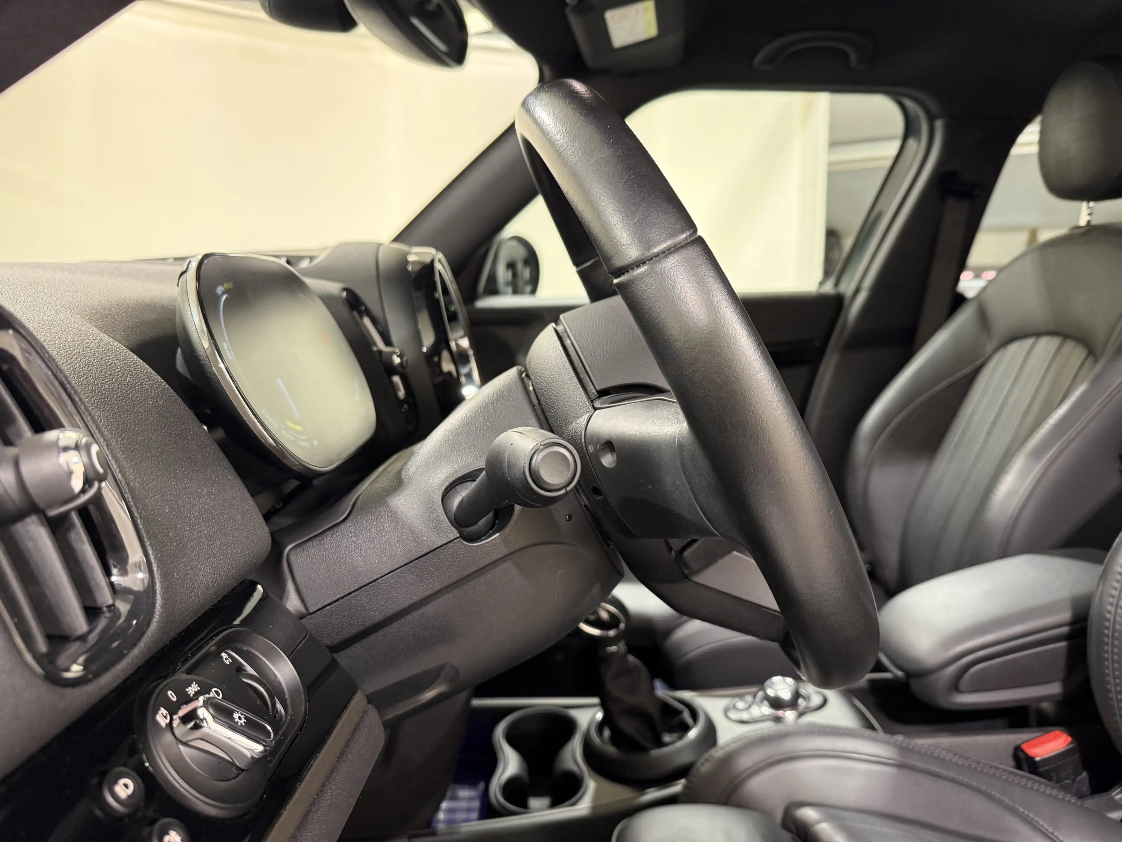 MINI Cooper SE Countryman Cooper SE ALL4 Countryman Navi RFK Sportsitz DAB — photo 14