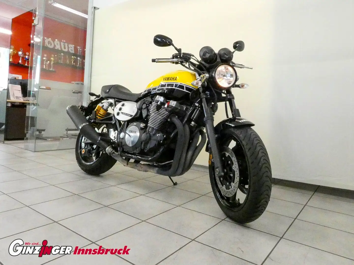 Yamaha XJR 1300 60th Edition Geel - 1