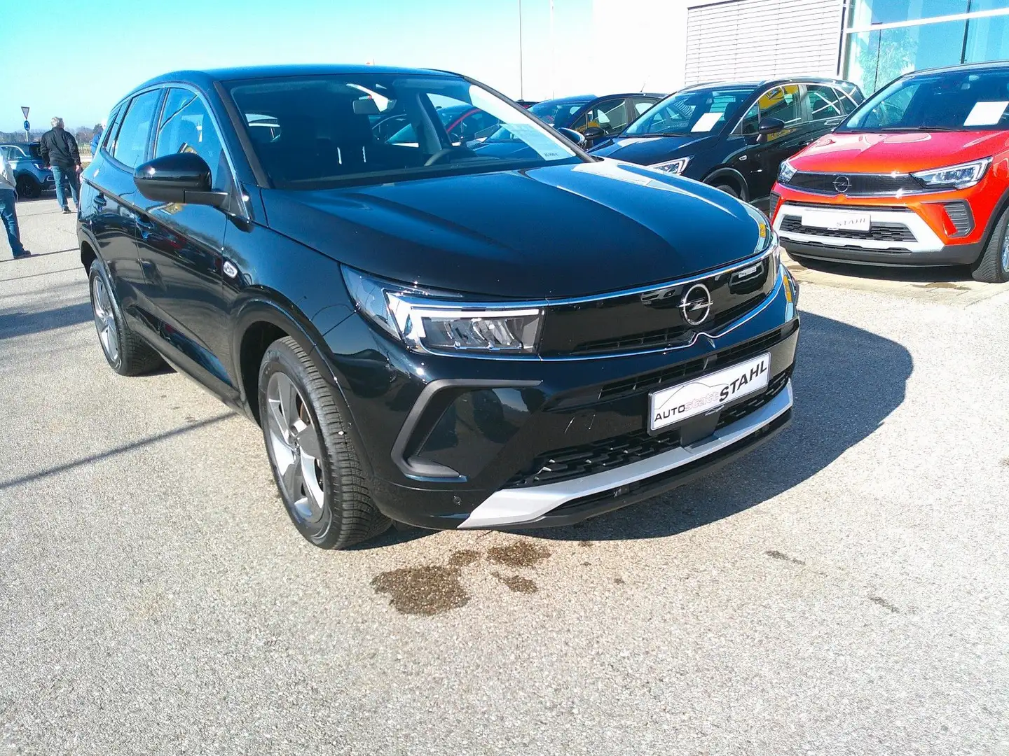 Opel Grandland X Grandland Enjoy mit Klimaautomatik + Sitzheizung Schwarz - 2