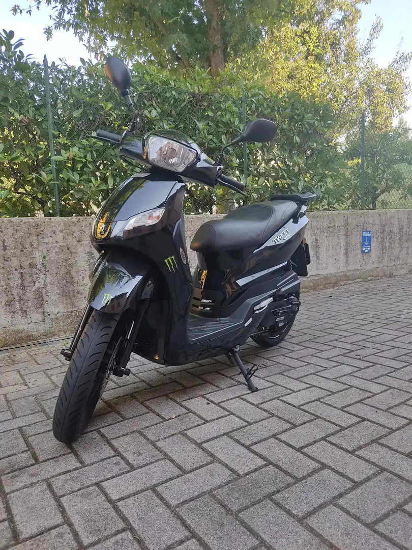 Peugeot Tweet Zwart - 1