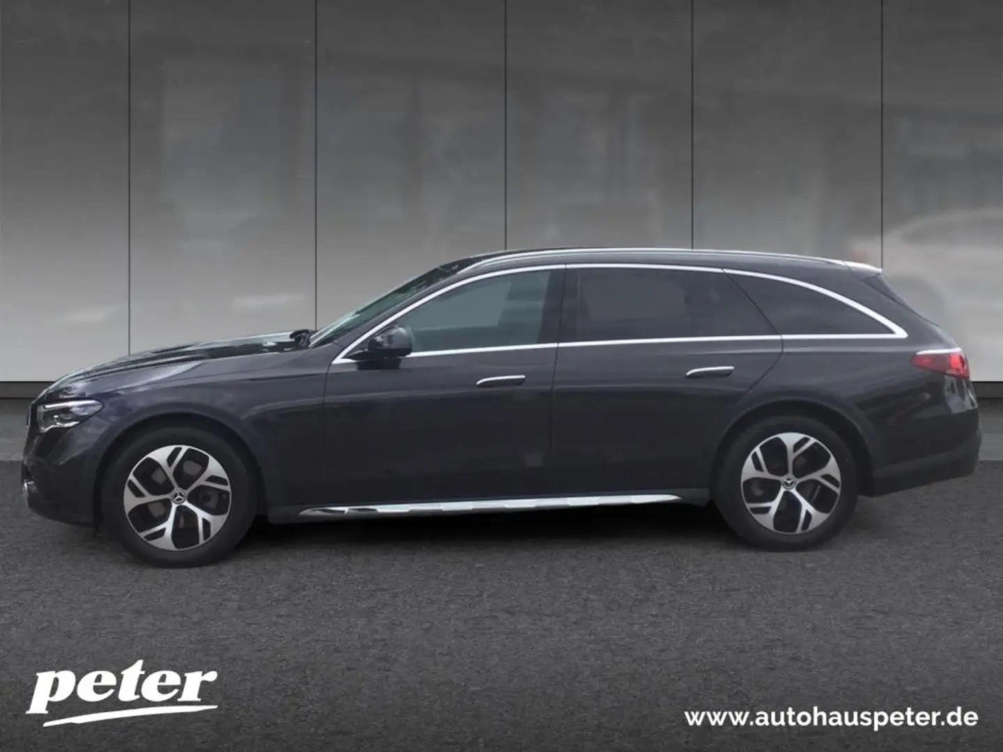 Mercedes-Benz E 220 d 4MATIC T-Modell All-Terrain AHV Grau - 2