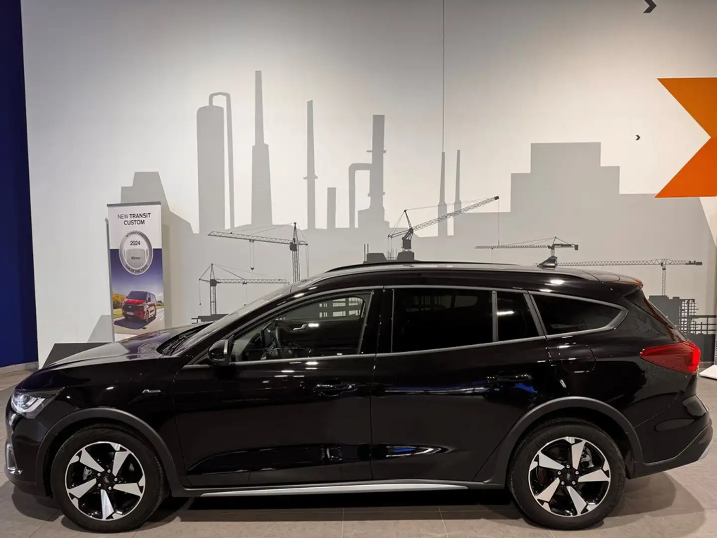 Ford Focus Active - 1.0i EcoBoost 125pk MHEV Noir - 2